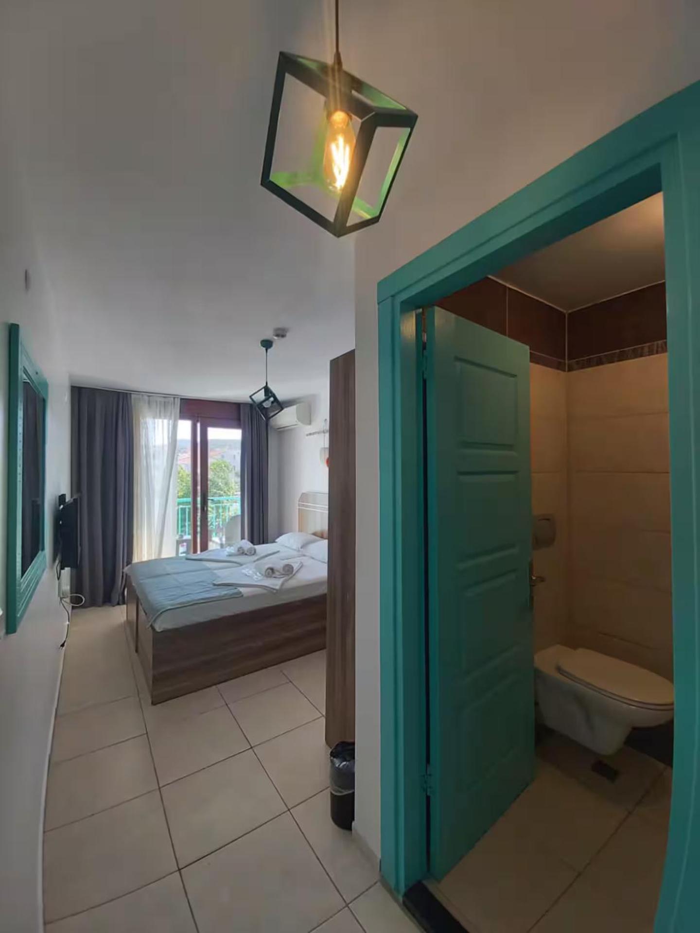 Foca Mint Hotel エクステリア 写真