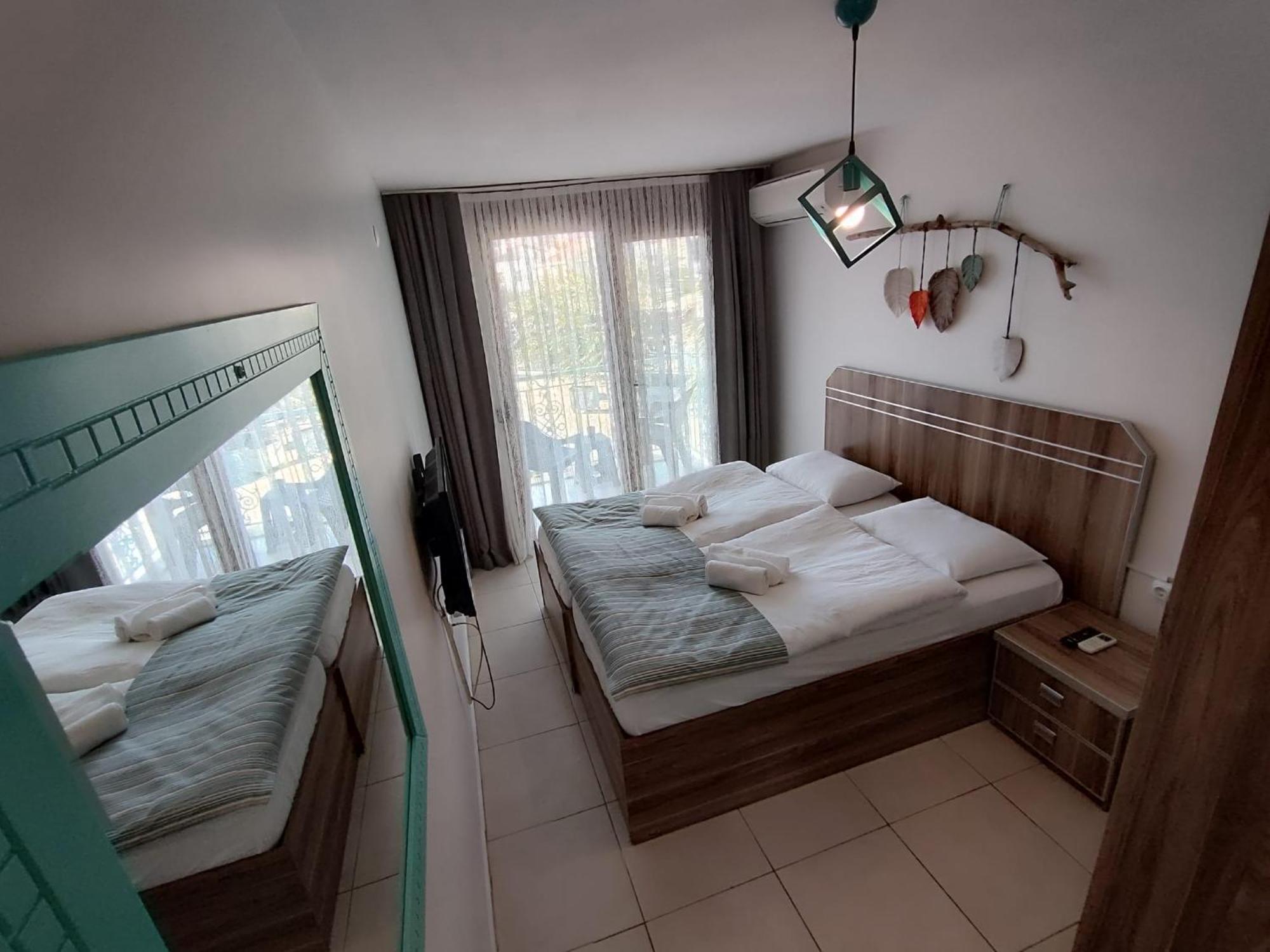 Foca Mint Hotel エクステリア 写真